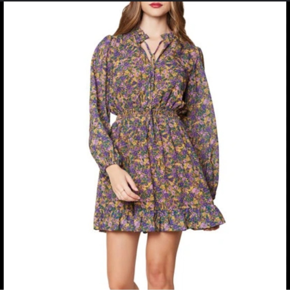 Gorgeous dress for any occasion. Can be dress up or down